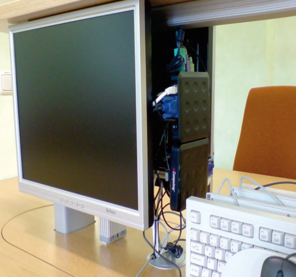 Multiuser-OfficeStationen — Carl-von-Bach-Gymnasium Stollberg, Stollberg